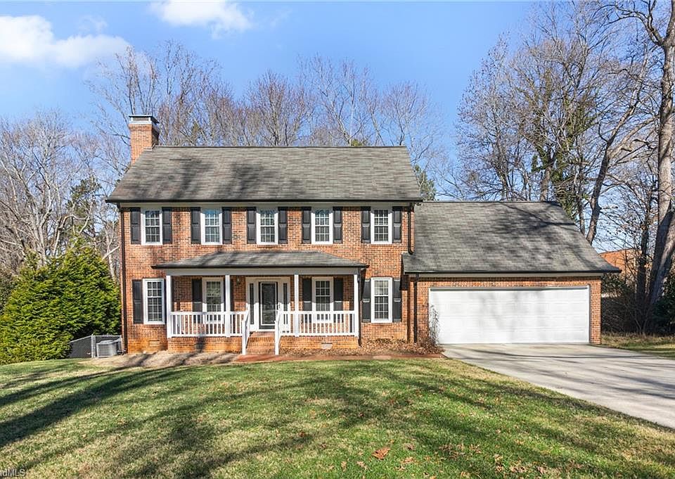 1st image of 304 Courtland Dr