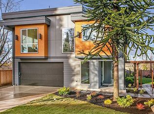 105 6th St S, Kirkland, WA 98033