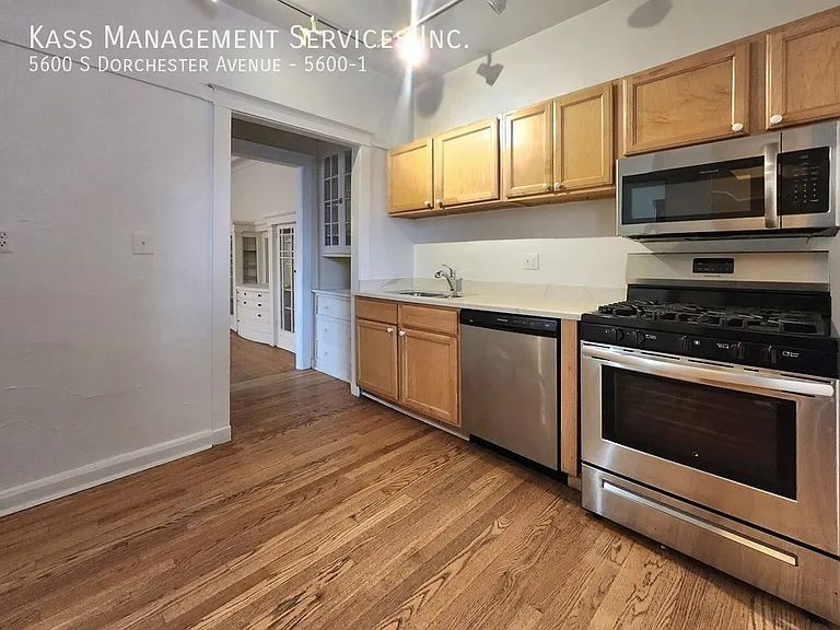 5600 S Dorchester Ave #1 — Photo 1