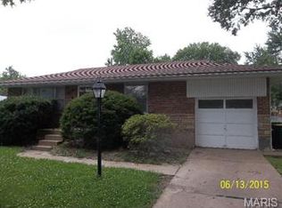 9607 Colony Dr, Saint Louis, MO 63137
