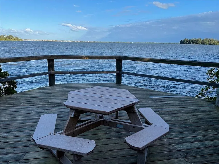 740 Lake Orchid Cir #109 — Photo 30
