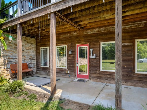 6405 N Pinson Roadbasement Apartment