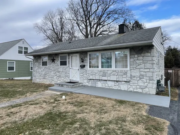 1140 Sunnyside Dr, Hagerstown, MD 21742