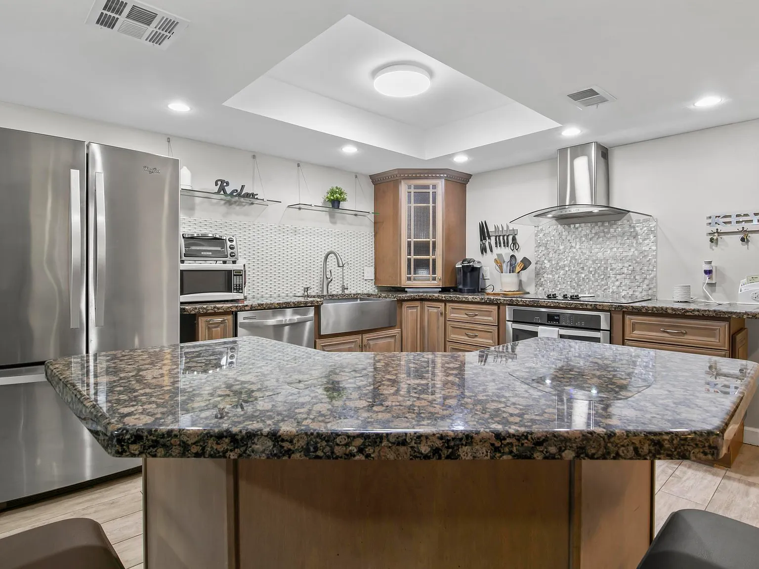 7830 E Camelback Rd — Photo 4
