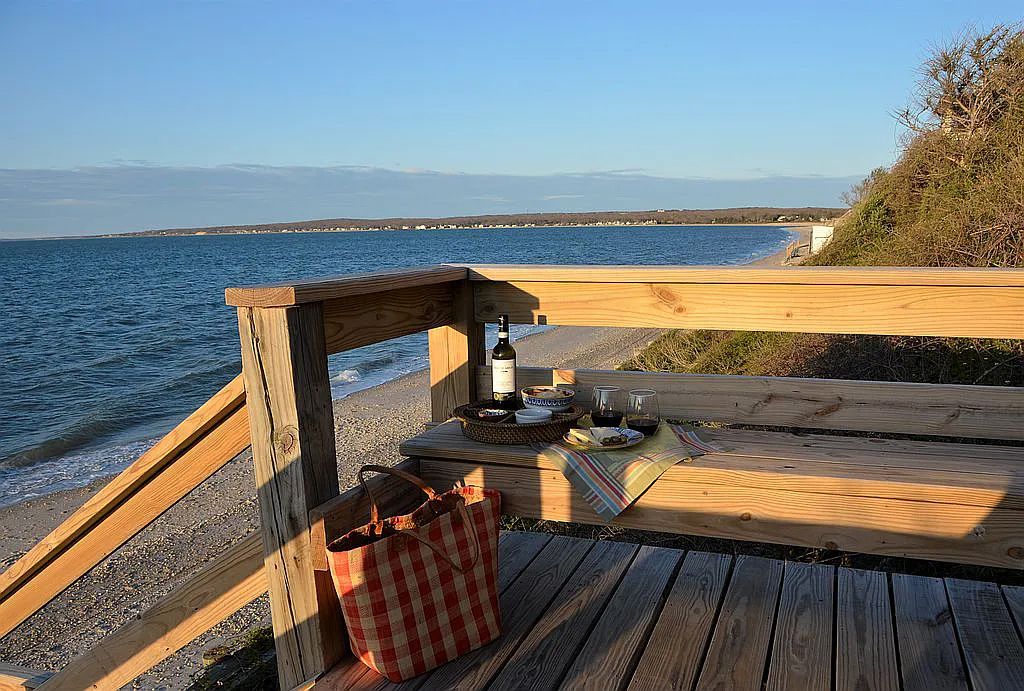  sunset deck at beach