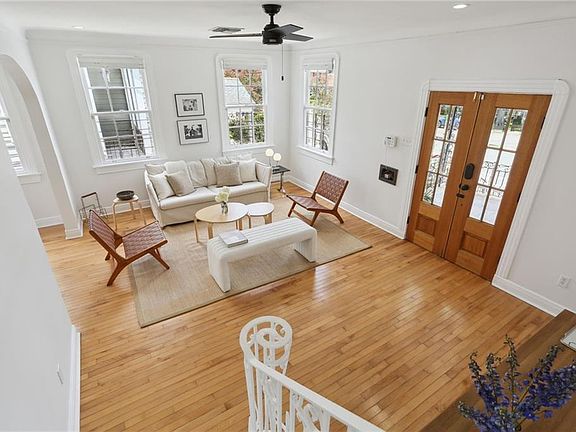 4th image of 3304 Nashville Ave