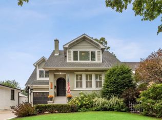 604 S Dunton Ave, Arlington Heights, IL 60005