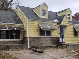 617 N Highland Dr, Independence, MO 64050