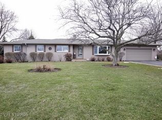 9N810 S Water Rd, Elgin, IL 60124