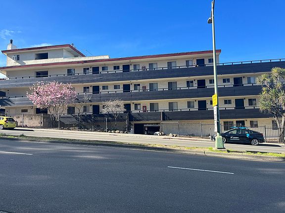 2nd image of 1985 Pleasant Valley Ave APT 27