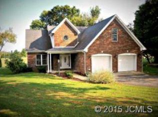 361 Meadow Ln, Hanover, IN 47243