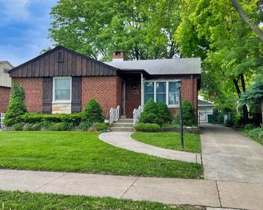 (Undisclosed Address), Westchester, IL, 60154