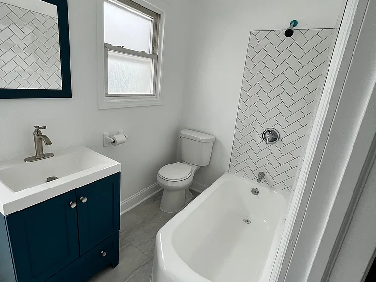 120 Highland Ave #3 — Photo 3