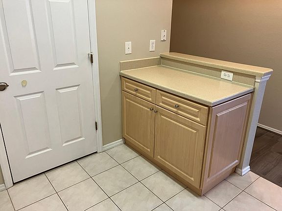 3rd image of 9015 Colby Dr APT 2013