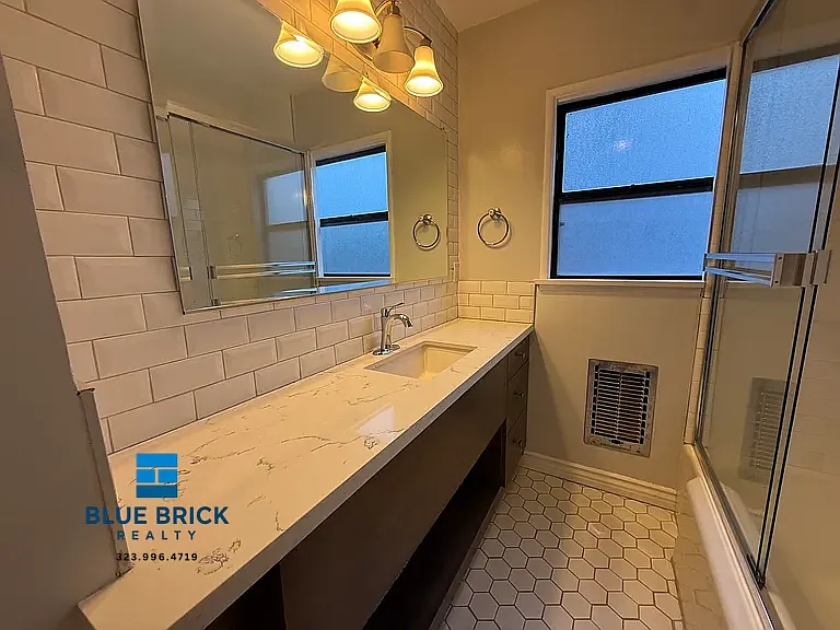1222 McClellan Dr #1 — Photo 9