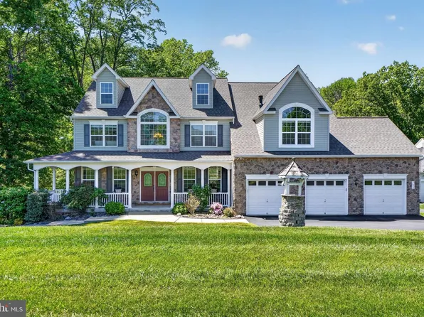 3640 Estelle Ct, Chesapeake Beach, MD 20732