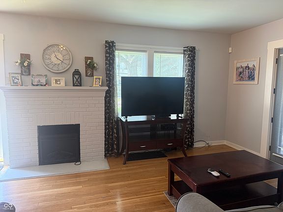 5th image of 1444 Walnut St