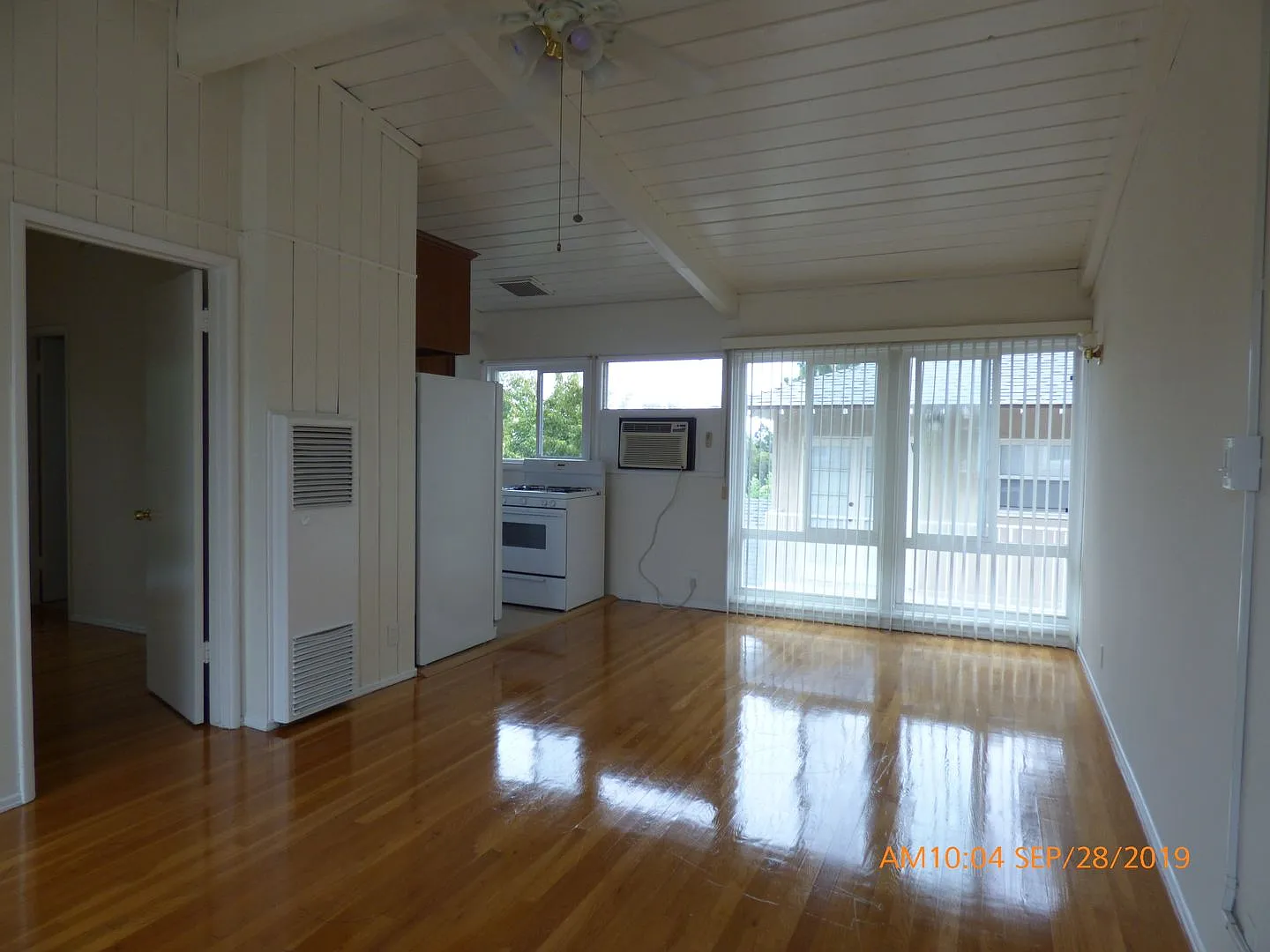 Churchlane Apartments — Photo 4