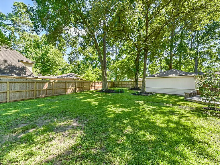 3910 Misty Gardens Ct — Photo 9