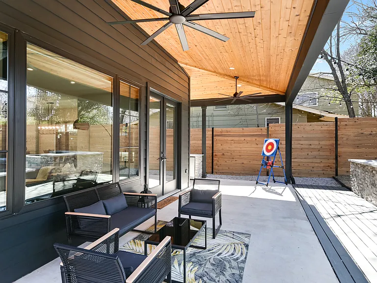 2506 Southland Dr — Photo 24