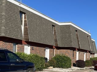 2600 Adams St APT 12, Great Bend, KS 67530