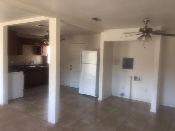 3rd image of 3501 W Illinois Ave