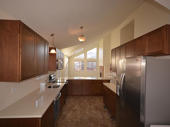 2nd image of 4870 N Foxtail Dr