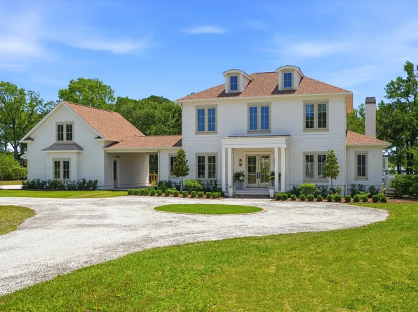 2831 Anchor Watch Dr, Wadmalaw Island, SC 29487
