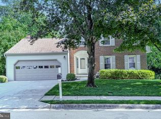 7109 Rolling Forest Ave, Springfield, VA 22152