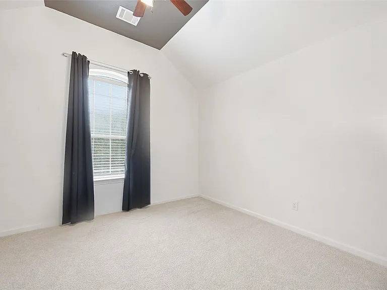 29011 Pinnacle Ridge Dr — Photo 31