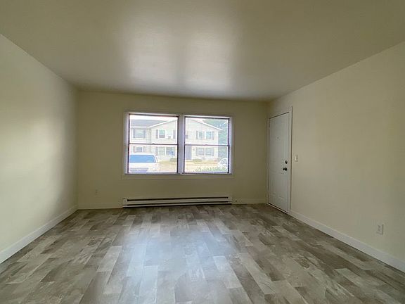 2nd image of 1016 S 16th St #5