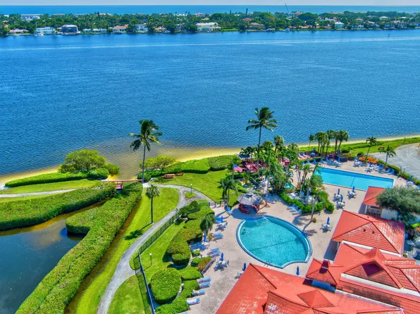 103 Half Moon Circle #H1, Hypoluxo, FL 33462