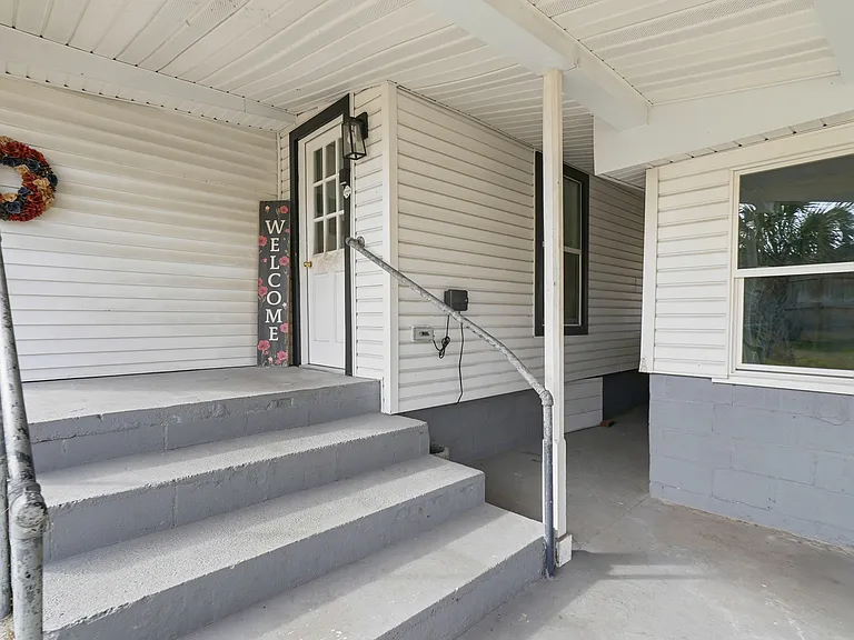 1808 Chestnut Ave — Photo 30