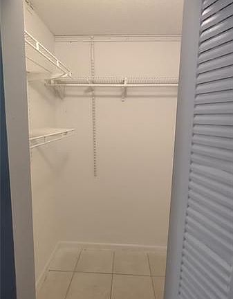 5th image of 304 NW 30th Ct APT 107