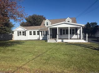 51 Tameling Avenue, Babylon, NY 11702