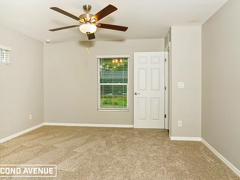 14203 Brisk Ave — Photo 12