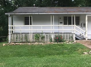 202 McFarland St, Branson, MO 65616