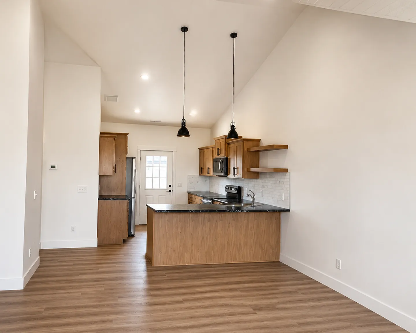 Brand New 3 Bed, 2 Bath Home 6306 Decker — Photo 2