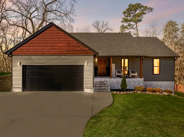138 Dana Ln, Chickamauga, GA 30707