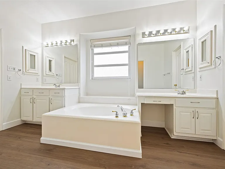17314 Laguna Trail Dr — Photo 23