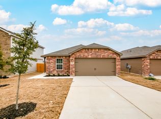 617 Riverdale Dr, Jarrell, TX 76537