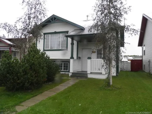 190 NE Kerr Close, Red Deer, AB T4P 3V4