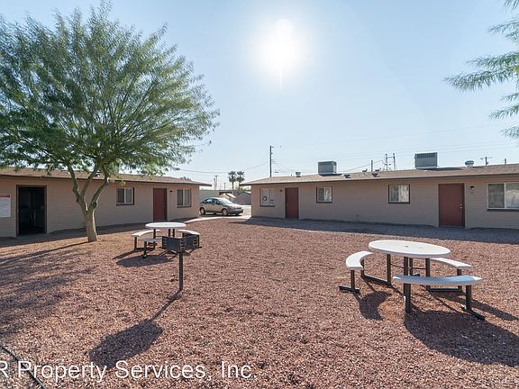 3rd image of 405 N 40th Ave APT 39