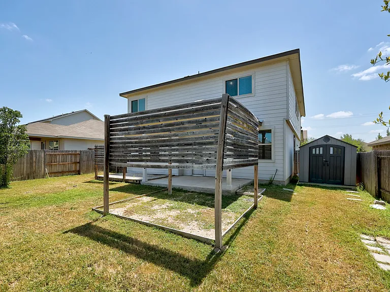 19004 Quebrada Dr — Photo 34