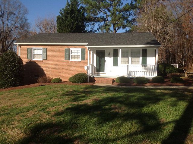 1st image of 528 Wentworth Dr