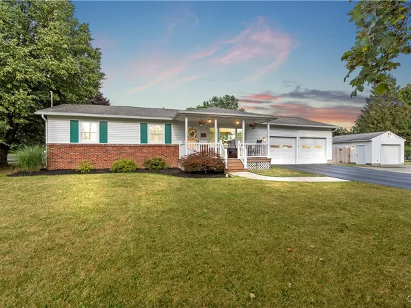 100 Grove Avenue Ext, Auburn, NY 13021