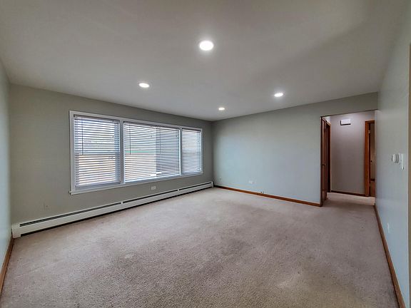 3rd image of 7327 W Diversey Ave APT 2E