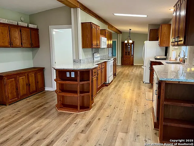 298 Haley Ln — Photo 13