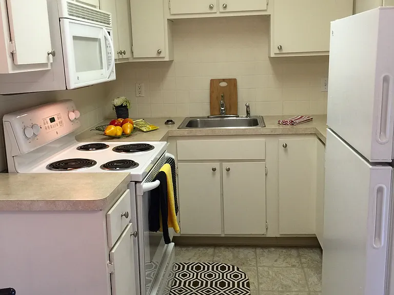 5717-5719 Nantucket Dr S — Photo 12