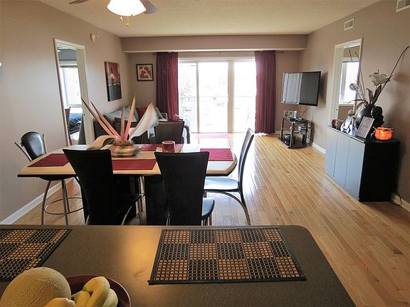 3rd image of 395 Graceland Ave Unit 408